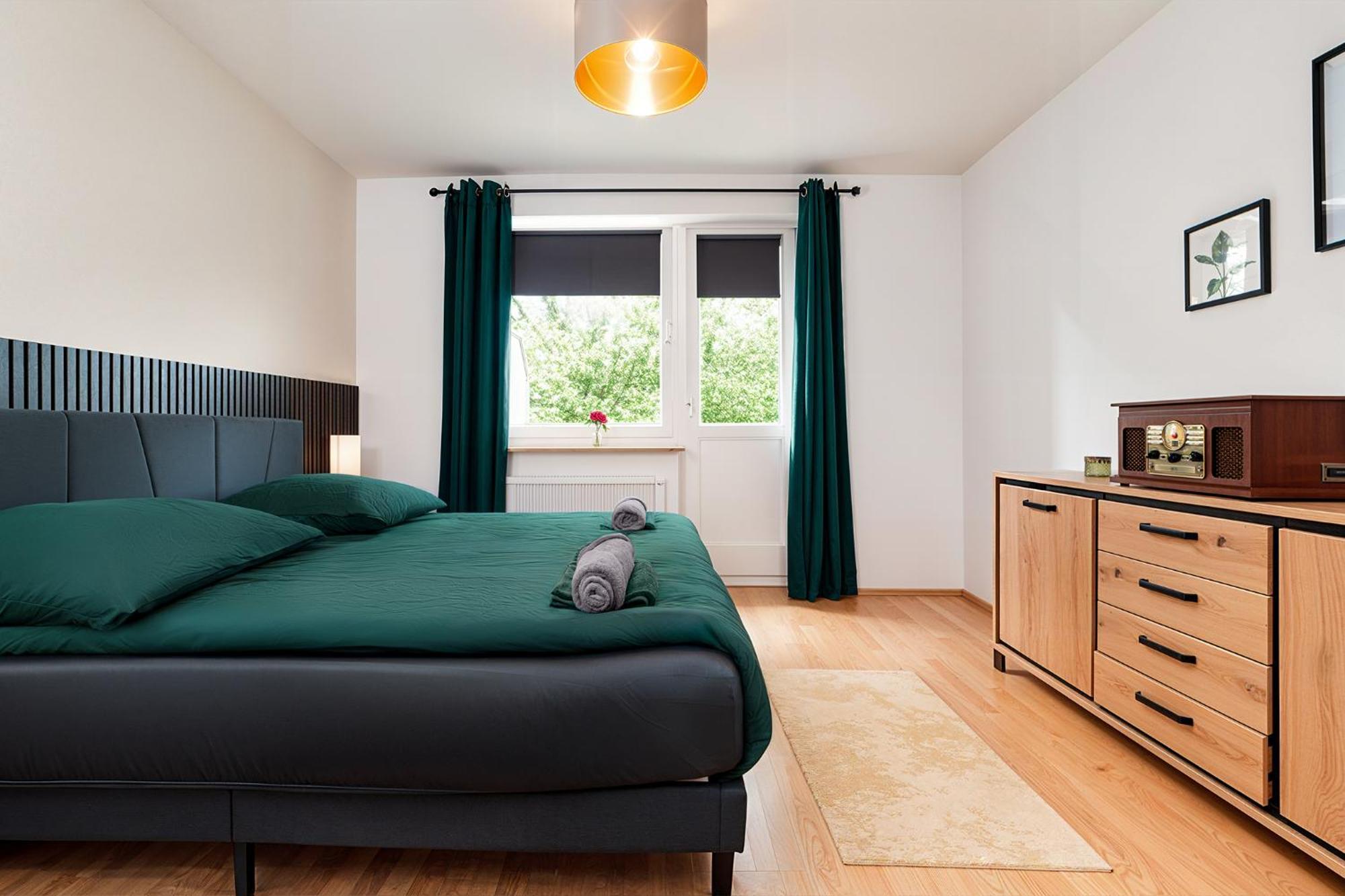 Smart Home - Essen - Perfect For 5 Guests! Central - Balcony - Netflix - Free Parking Zone Eksteriør billede